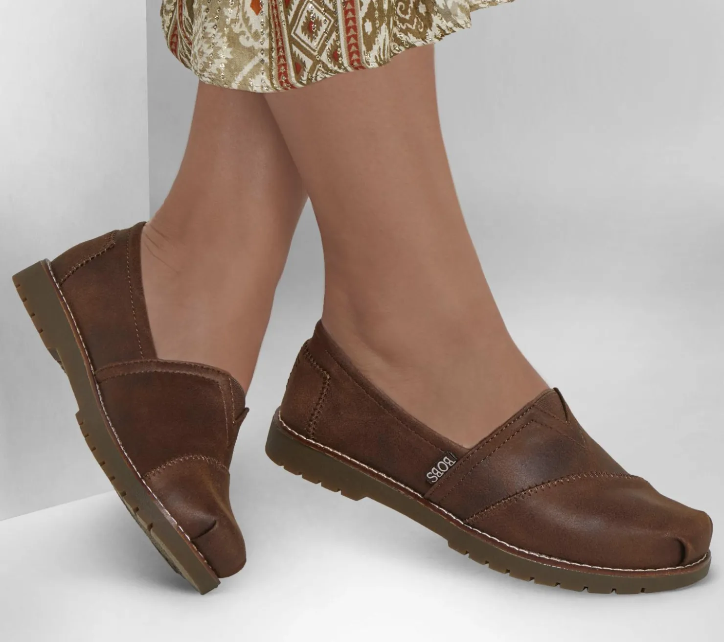 Slip-Ons|Flats<SKECHERS BOBS Chill Lugs - Urban Spell BROWN