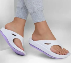 Sandals<SKECHERS GO RECOVER Refresh - Contend WHITE / LAVENDER