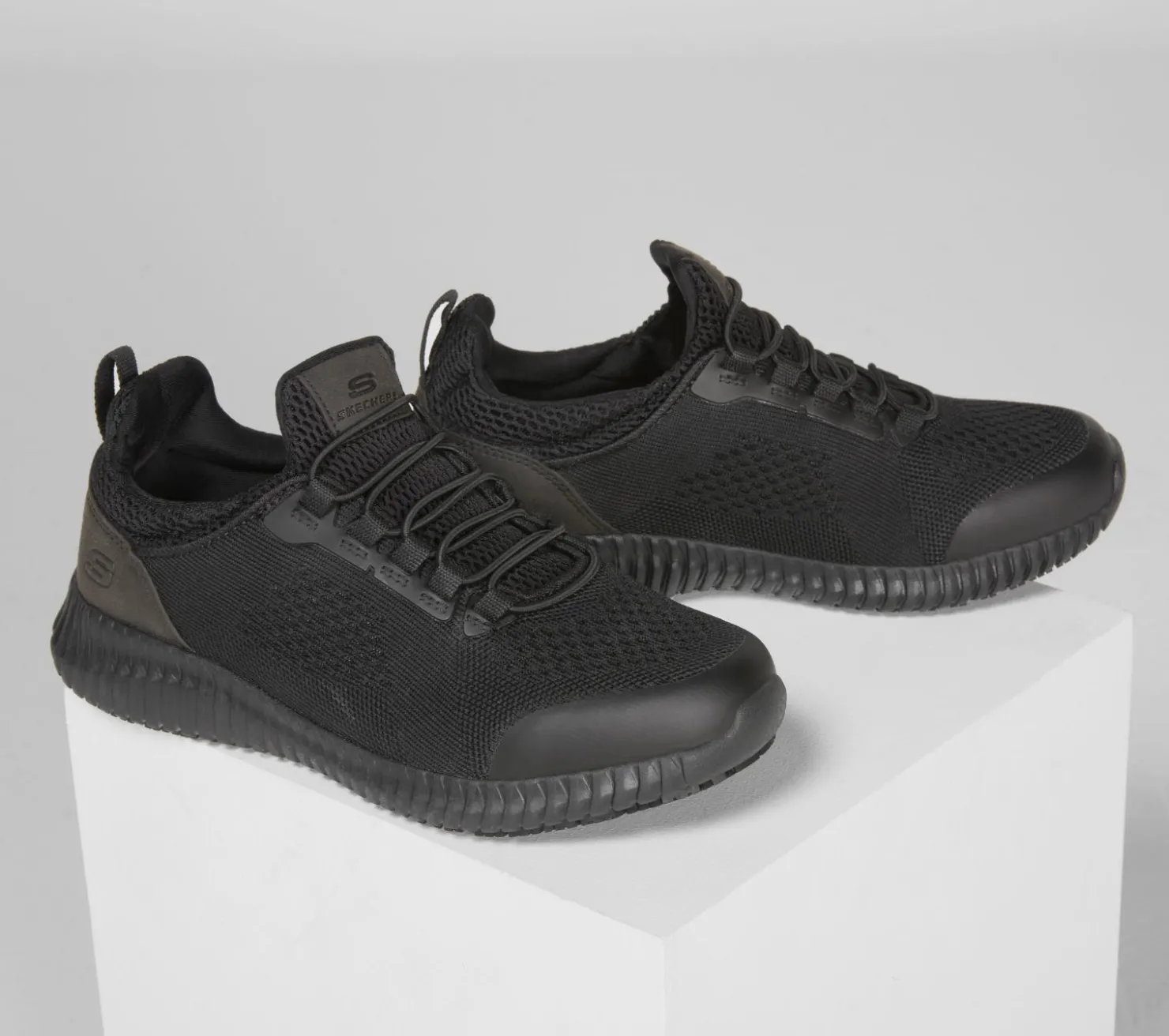 Work & Safety<SKECHERS Work Relaxed Fit: Cessnock - Carrboro SR BLACK